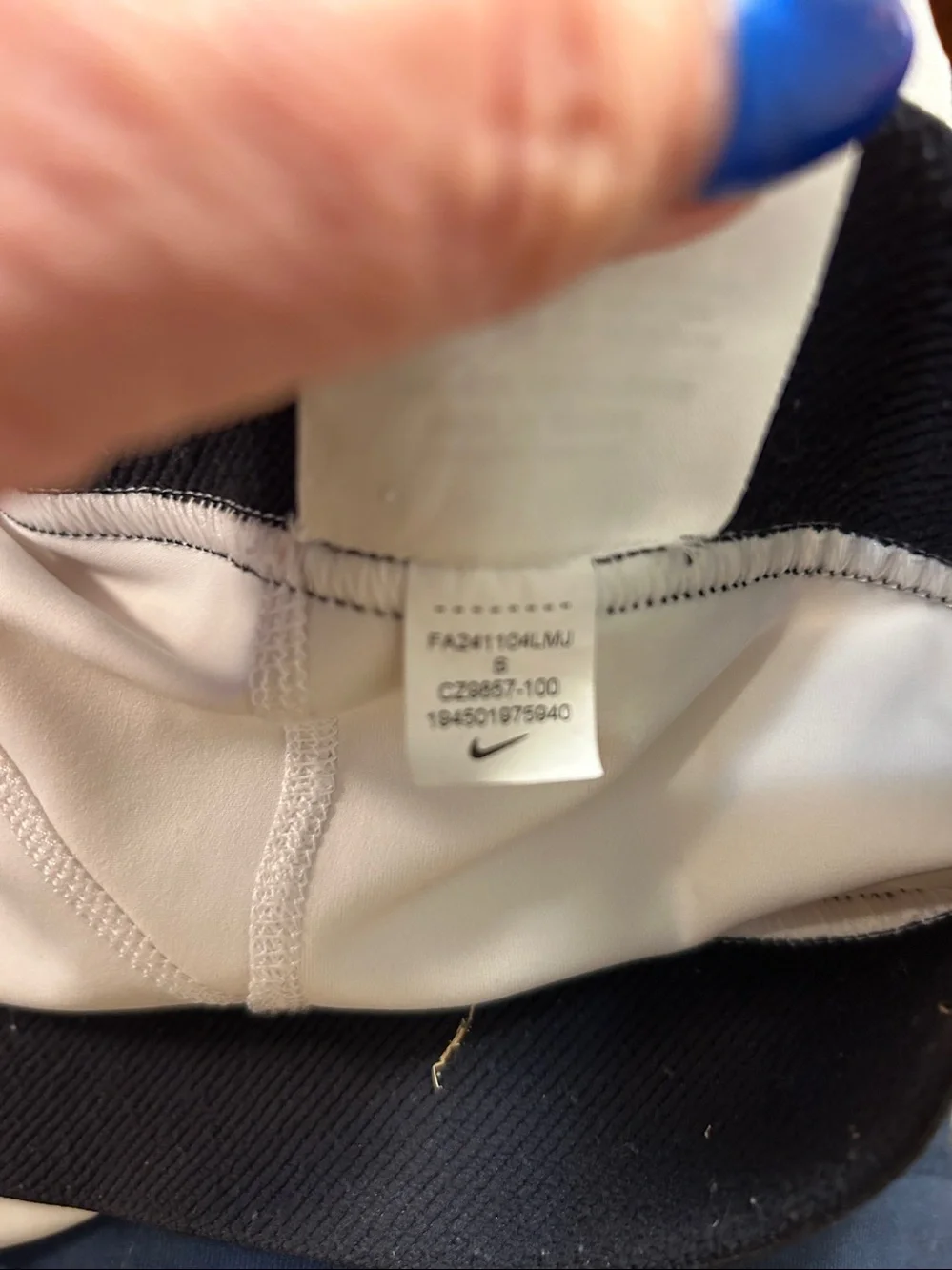 Nike Women's Pro Dri Fit 3” Shorts. Sz S